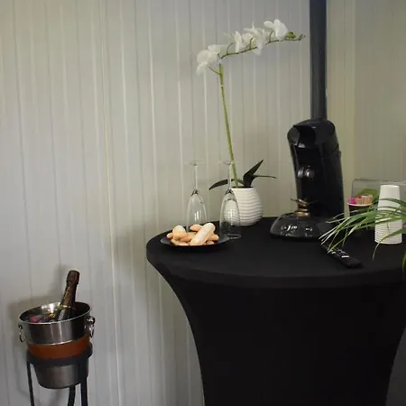 5 Pers Avec 2h Espace Bien-etre Privatise Inclus Dans Le Prix De La Nuit 80m2 De Detente Équilly