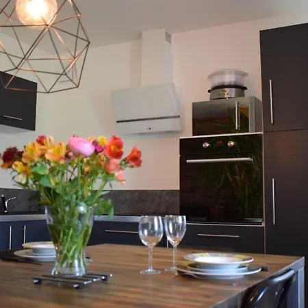 Holiday home 5 Pers Avec 2h Espace Bien-etre Privatise Inclus Dans Le Prix De La Nuit 80m2 De Detente