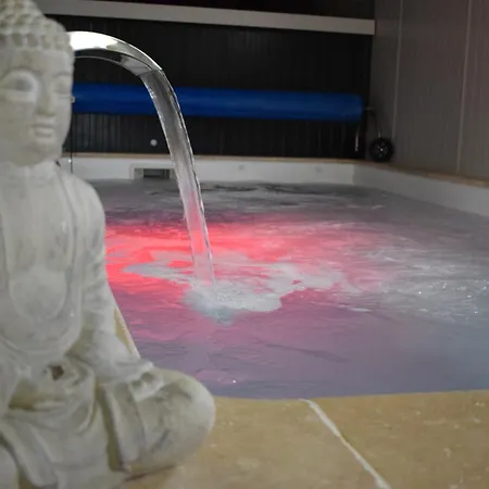 Σπίτι διακοπών 5 Pers Avec 2h Espace Bien-etre Privatise Inclus Dans Le Prix De La Nuit 80m2 De Detente