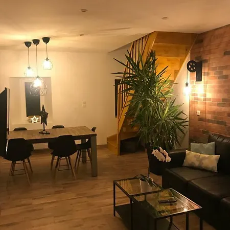 5 Pers Avec 2h Espace Bien-etre Privatise Inclus Dans Le Prix De La Nuit 80m2 De Detente