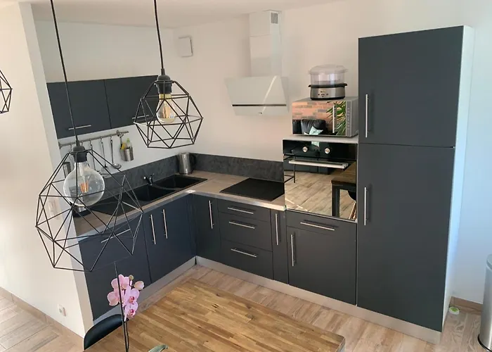 5 Pers Avec 2h Espace Bien-etre Privatise Inclus Dans Le Prix De La Nuit 80m2 De Detente Prázdninový dům