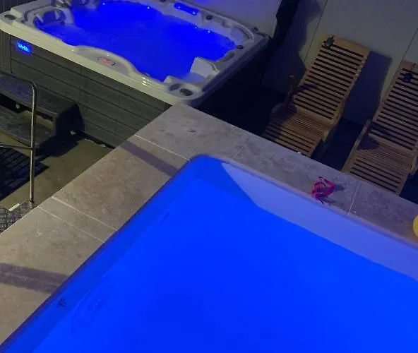 Prázdninový dům 5 Pers Avec 2h Espace Bien-etre Privatise Inclus Dans Le Prix De La Nuit 80m2 De Detente Équilly