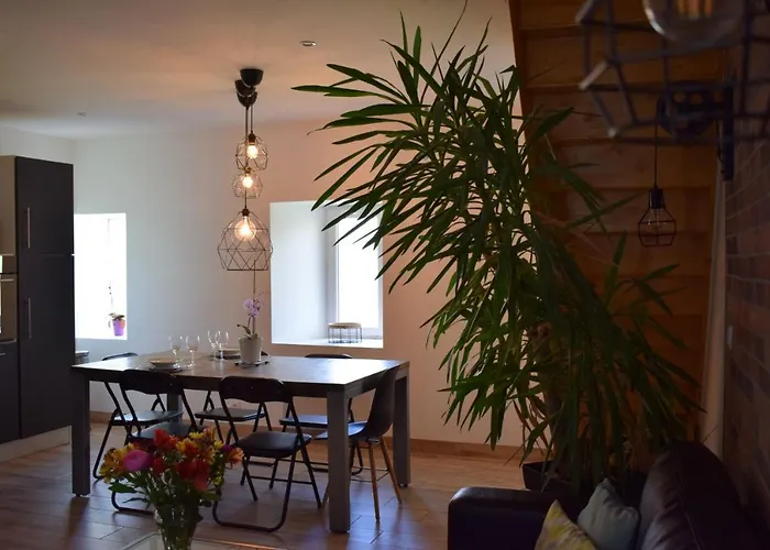 5 Pers Avec 2h Espace Bien-etre Privatise Inclus Dans Le Prix De La Nuit 80m2 De Detente *