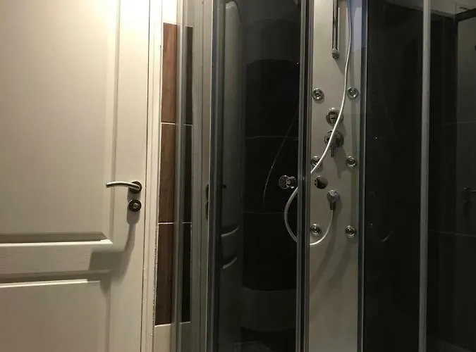 5 Pers Avec 2h Espace Bien-etre Privatise Inclus Dans Le Prix De La Nuit 80m2 De Detente Prázdninový dům Équilly