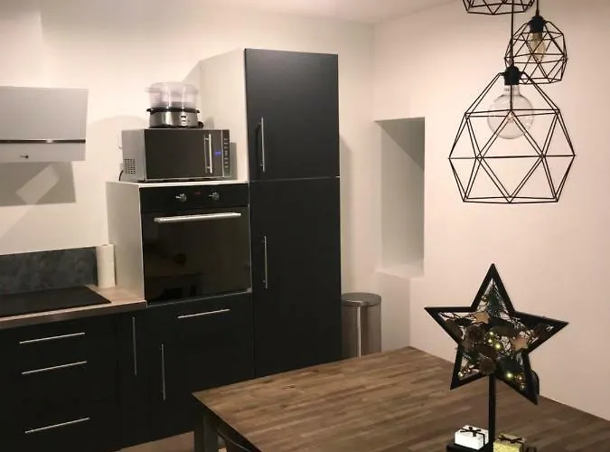 5 Pers Avec 2h Espace Bien-etre Privatise Inclus Dans Le Prix De La Nuit 80m2 De Detente Équilly