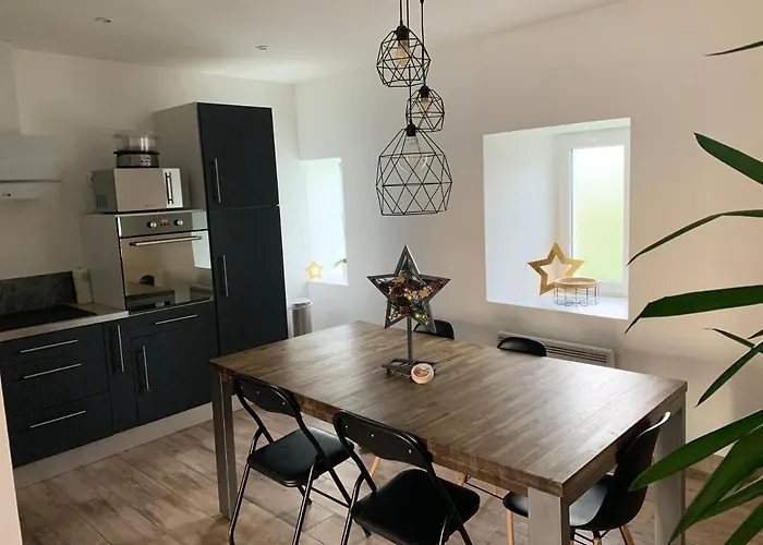 5 Pers Avec 2h Espace Bien-etre Privatise Inclus Dans Le Prix De La Nuit 80m2 De Detente